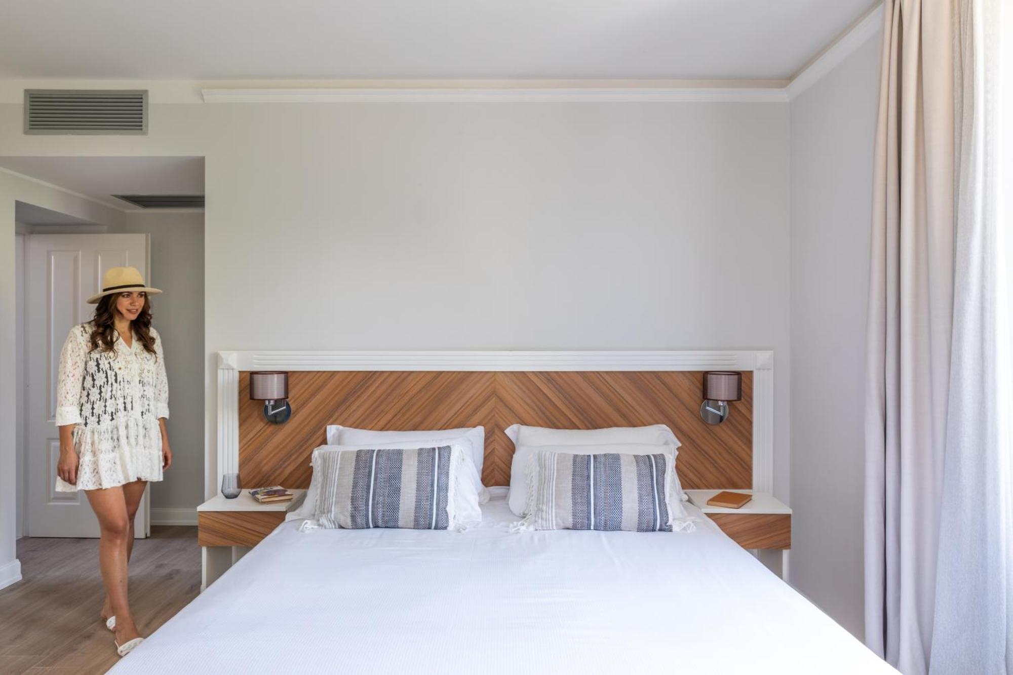 Superior Double or Twin Room,1645724104:JPEG